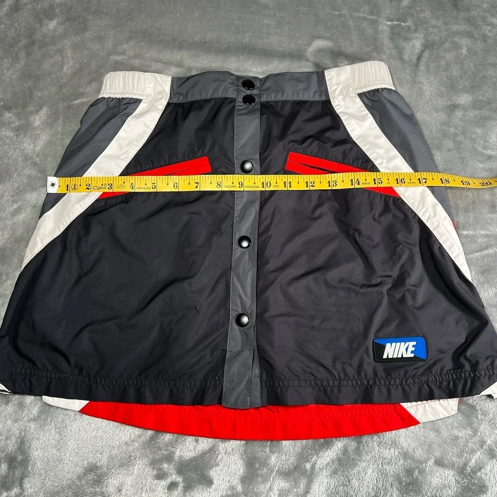 NIKE Skirt Size Medium Women NSW WOVEN MOTO SKIRT-BK